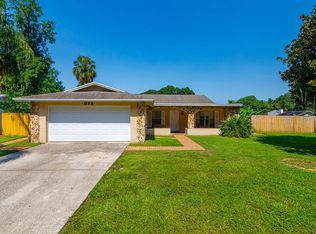 822 Old Darby St, Seffner, FL 33584