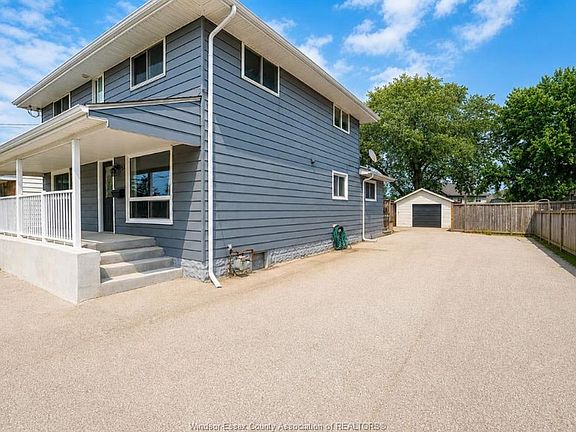 3rd image of 1554 Lesperance Rd