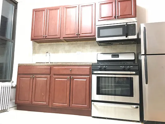 Rented by Lang Realty LLC | media 20