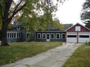 249 Gamage Ave, Auburn, ME 04210