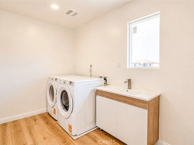 14433 Buvan Ct — Photo 11
