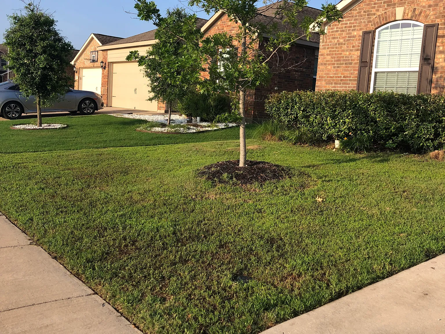 2713 Dustin Trl — Photo 1