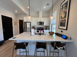 198 Albion St #201, Wakefield, MA 01880