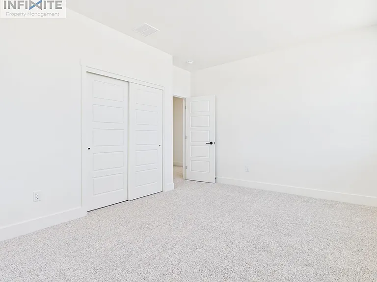 4834 Touchstone Ln — Photo 18