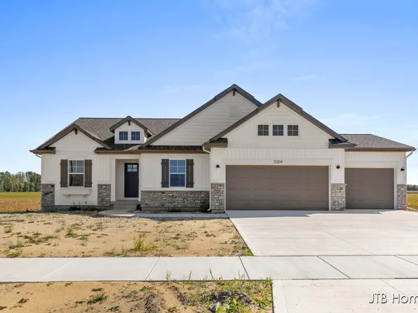 11304 Shoreline Dr #120, Allendale, MI 49401