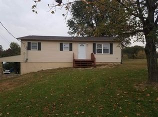 1872 G Rd, Prairie Du Rocher, IL 62277