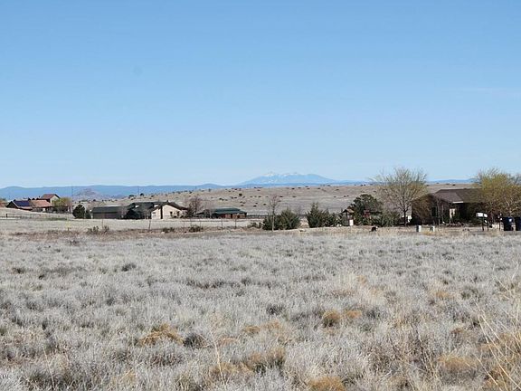 3rd image of 11320 N Cowboy Trl