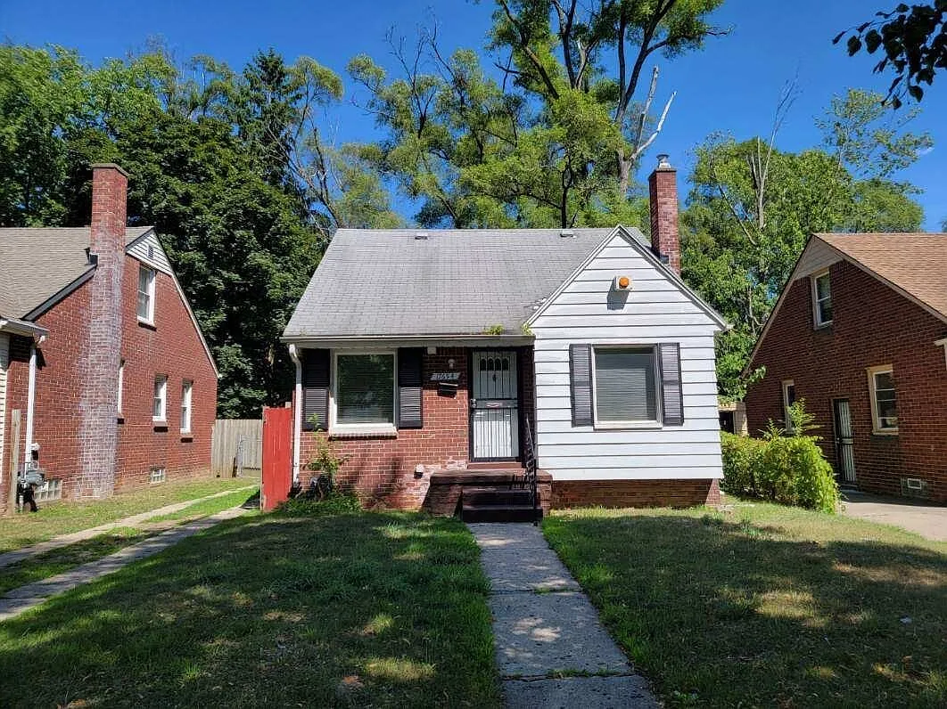 17654 Sunderland - 1 — Photo 1