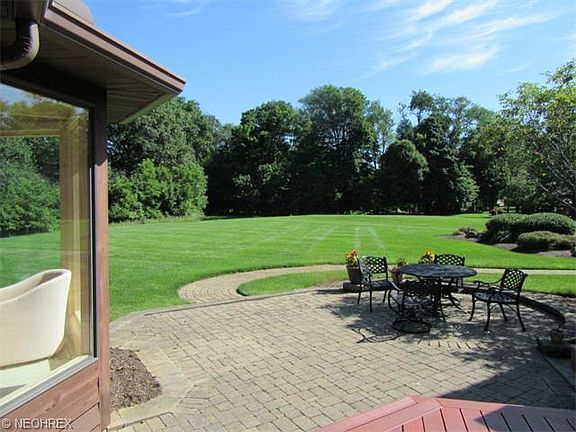 3rd image of 4383 Idlebrook Dr