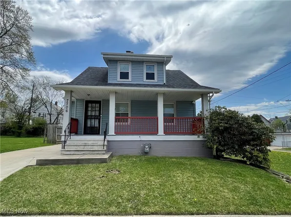 7706 Connecticut Ave, Cleveland, OH 44105