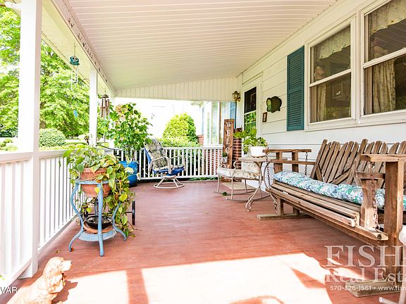 5th image of 311 Fairmont Dr