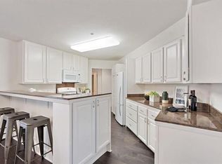 518 Almer Rd APT 2, Burlingame, CA 94010