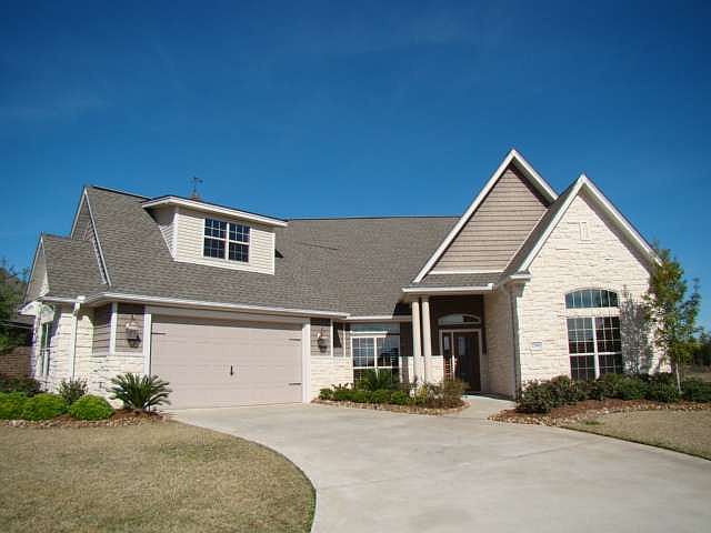 1st image of 7790 Village Dr