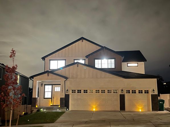 15203 S Park Bluff Way