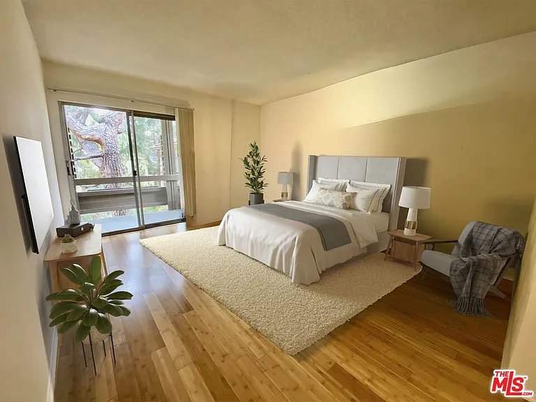 6250 Buckingham Pkwy #203 — Photo 5