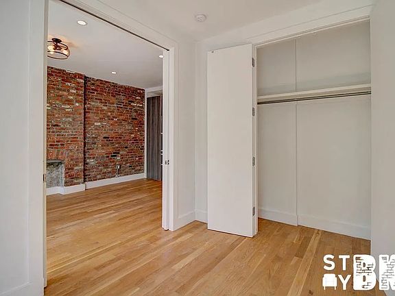 5th image of 806 Dean St #2A