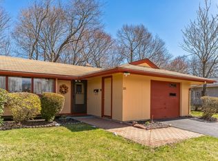 35 Raymond Rd, Brockton, MA 02301