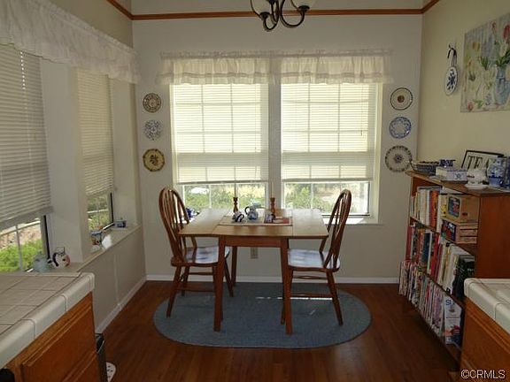 4th image of 10358 Walnut Way