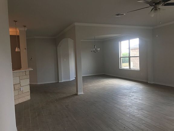 5th image of 5610 Shire Dr