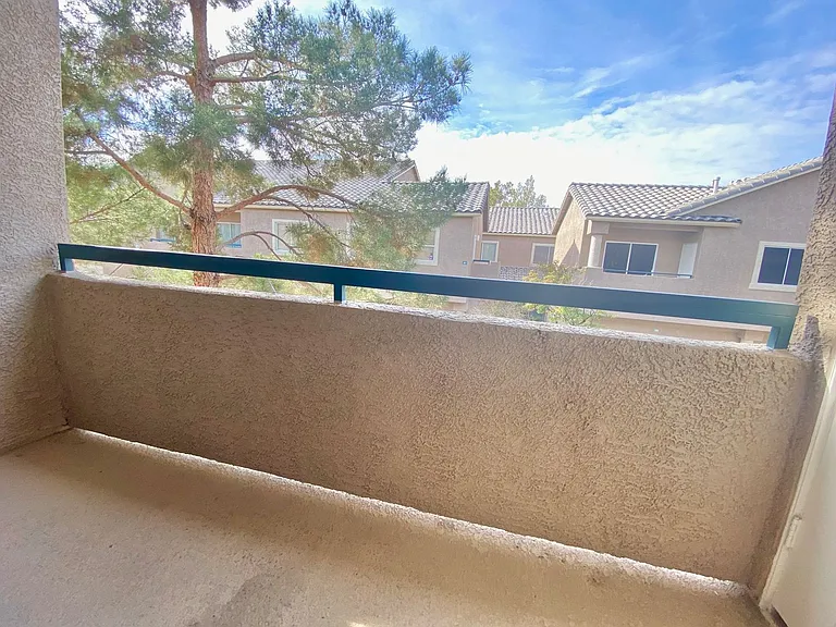 2000 Turquoise Ridge St #204 — Photo 25