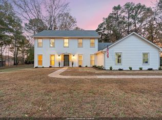 737 Windover Rd, Florence, AL 35630