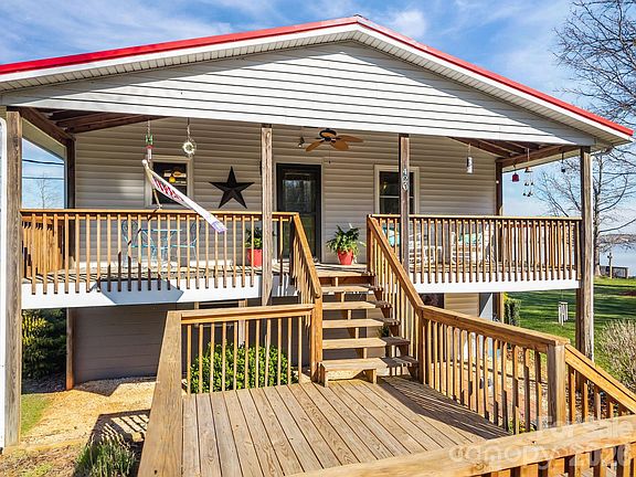 5th image of 420 Sportsman Dr