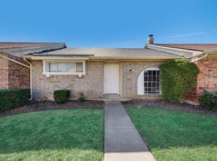 80 W Mountain Creek Dr, Grand Prairie, TX 75052