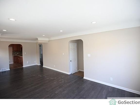 3rd image of 20707 Van Antwerp St