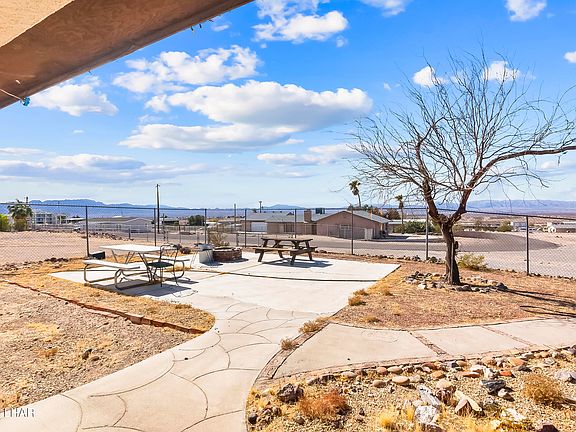 3rd image of 5117 E Agua Caliente Dr