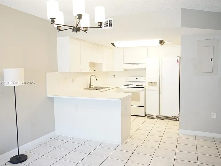 331 NW 82nd Ave #1303 — Photo 40