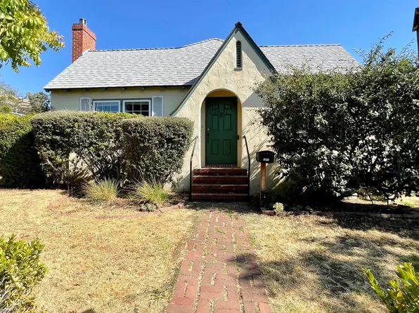 1491 Iris St, San Luis Obispo, CA 93401