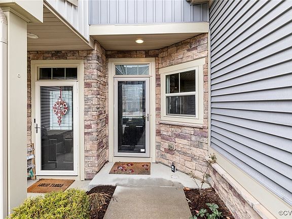 3rd image of 7962 Wistar Woods Ct