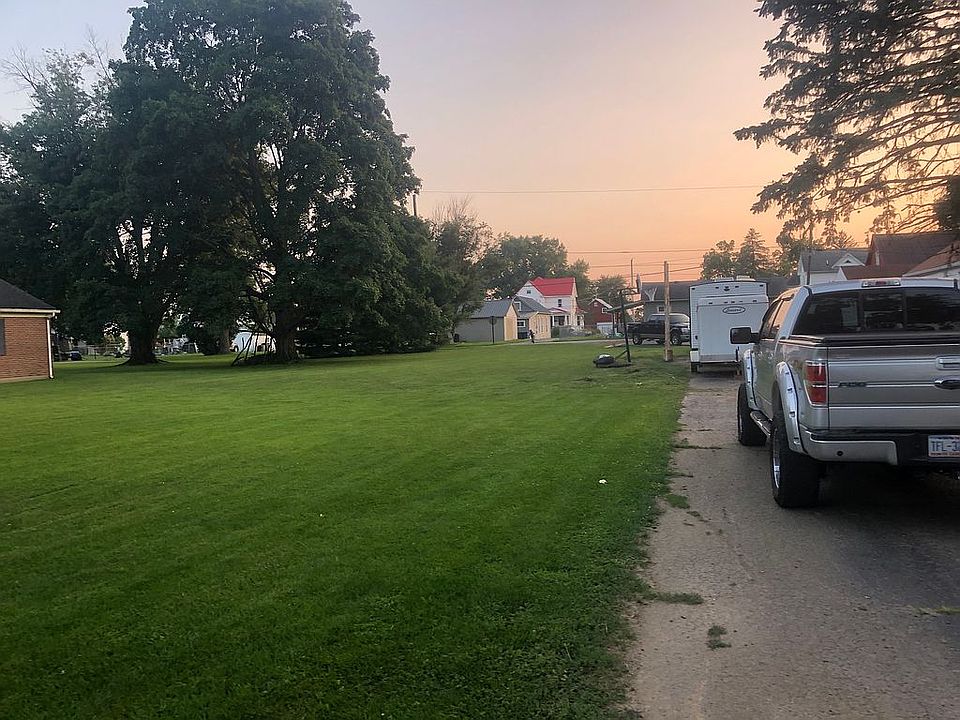 2nd image of 155 Roshon Ave
