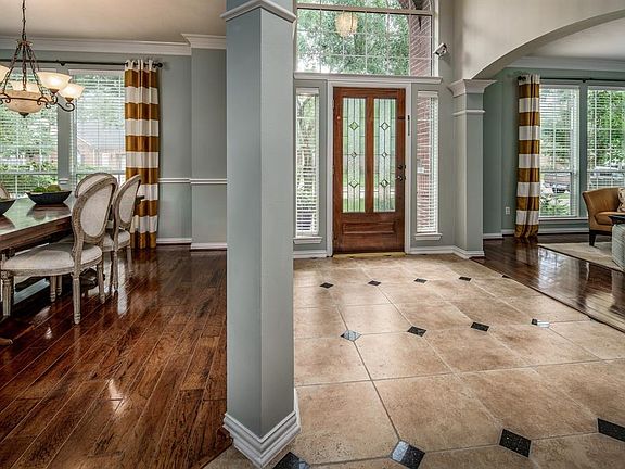 3rd image of 14010 Sherburn Manor Dr