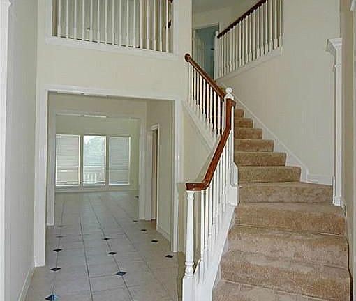 3rd image of 3419 Lawson Dr