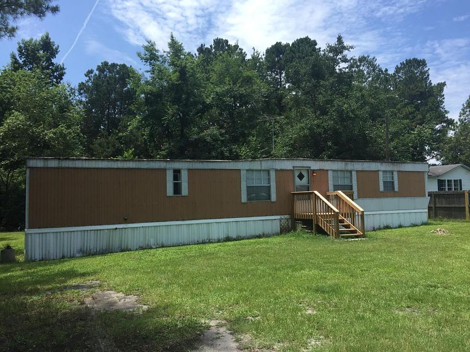 2nd image of 116 Jasmine Ln