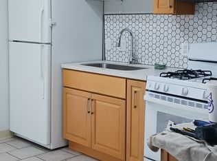 1100 Roselawn Ave, Modesto, CA 95351