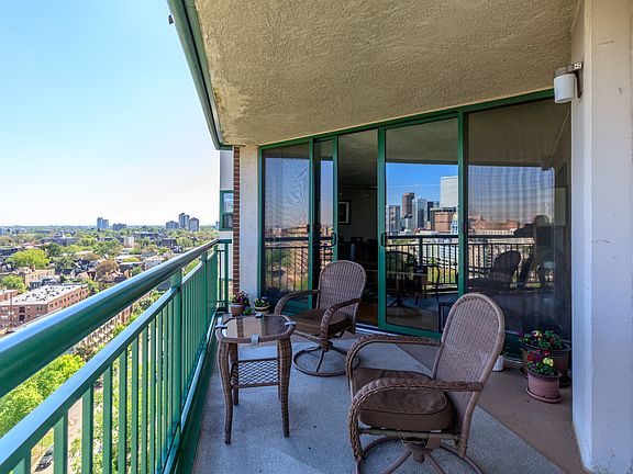 4th image of 550 E 12th Ave APT 1608