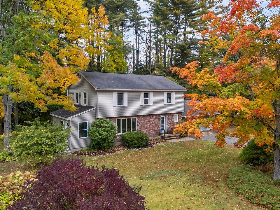 1st image of 129 Sunderland Drive