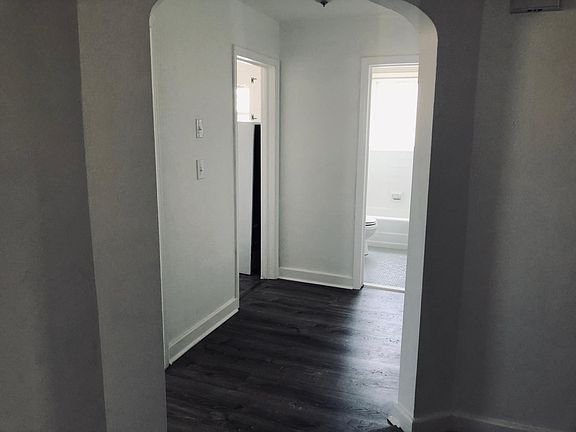 4th image of 1255 W Ocean View Ave #3