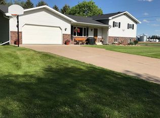 105 Mayfair St, Antigo, WI 54409