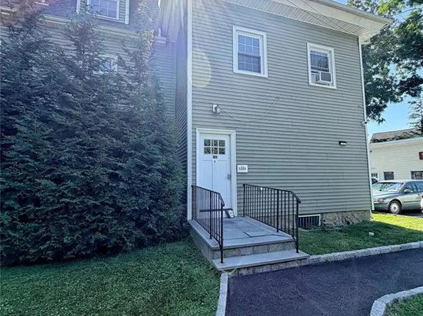 1143 E Main St, Shrub Oak, NY 10588