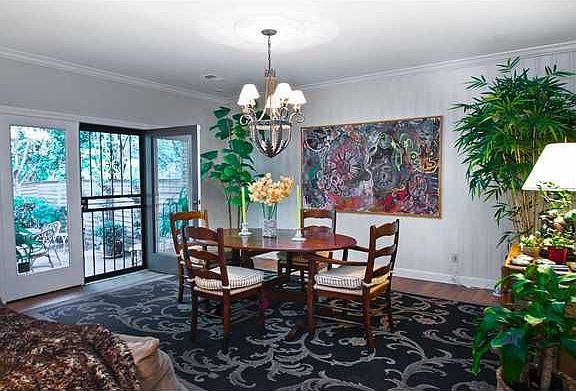 5th image of 415 Twelve Oaks Cir
