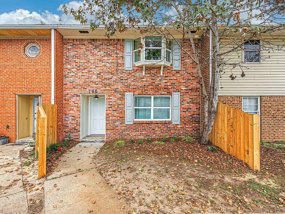 1st image of 146 Valencia Dr