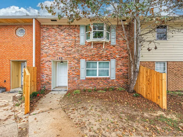 146 Valencia Dr, Fort Walton Beach, FL 32547