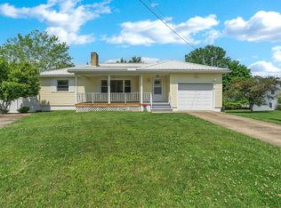 531 Greenbriar Ct, New Martinsville, WV 26155