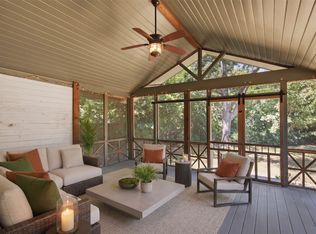 2307 Lawndale Dr, Dallas, TX 75211