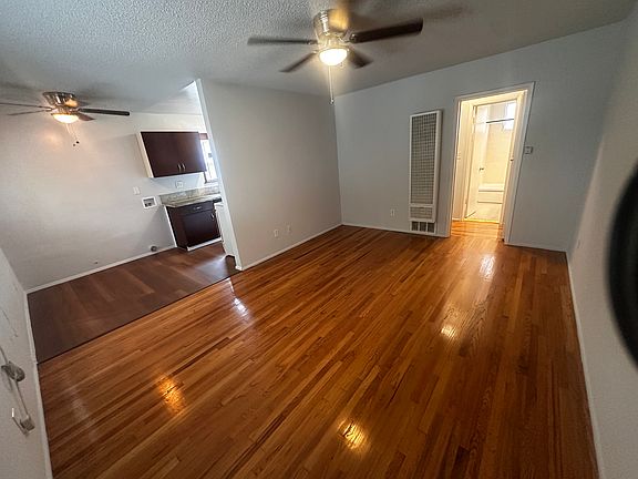 4th image of 2225 Branden St APT 2