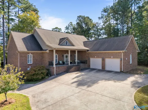 13035 S Shawdee Rd SE, Huntsville, AL 35803