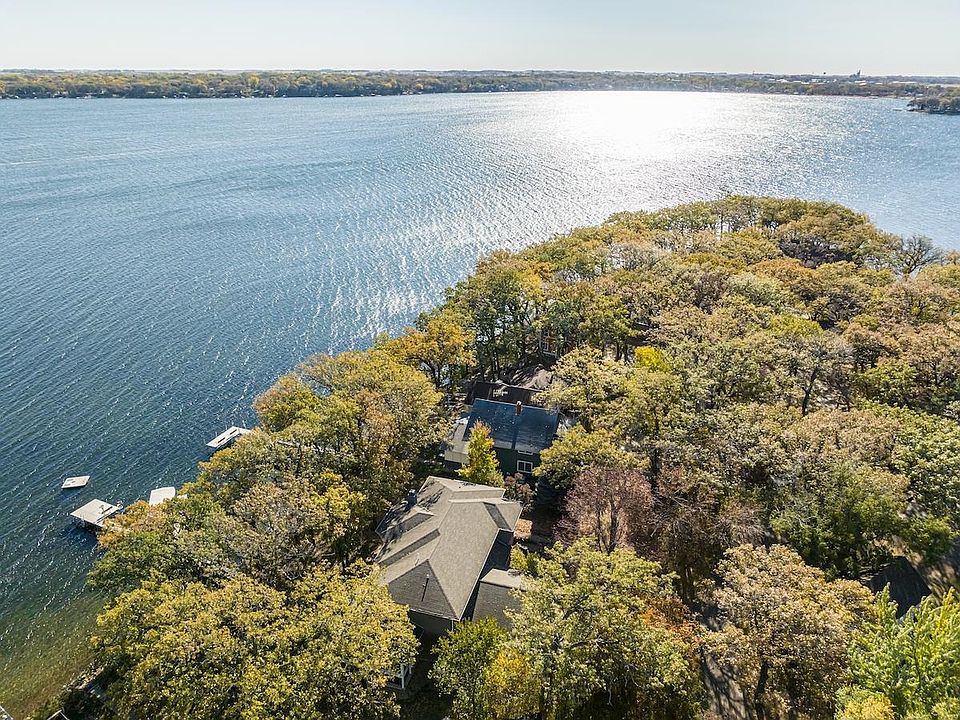 2511 Lakeshore Dr, Milford, IA 51351 Zillow